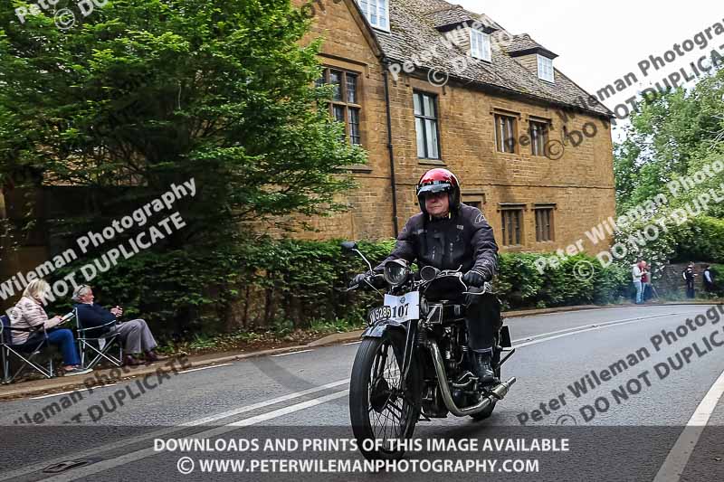 Vintage motorcycle club;eventdigitalimages;no limits trackdays;peter wileman photography;vintage motocycles;vmcc banbury run photographs